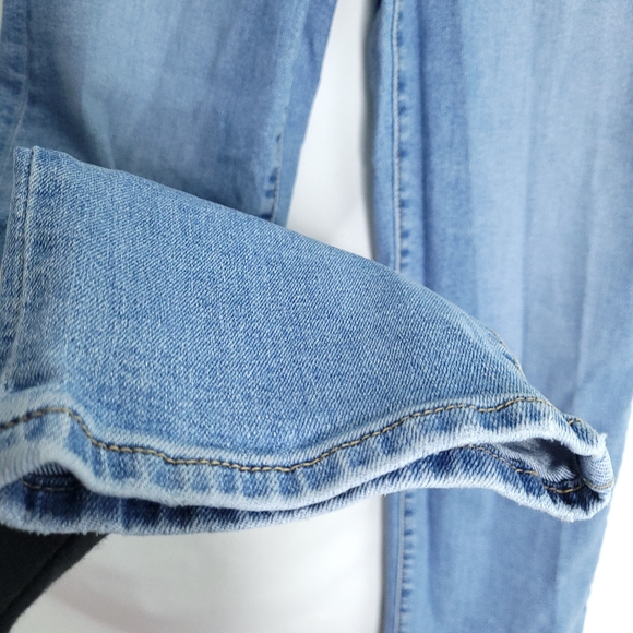 LEVI'S Women's Ribcage Straight Ankle Lightwash Button Fly Jeans Size 25 - Picture 9 of 13